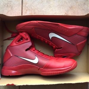 nike hyperdunk 08 red